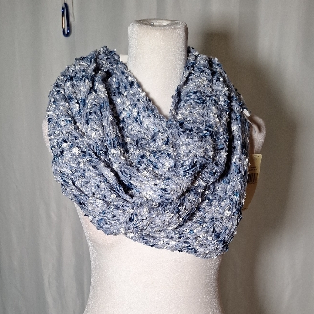 Blue Textured Women's Scarf